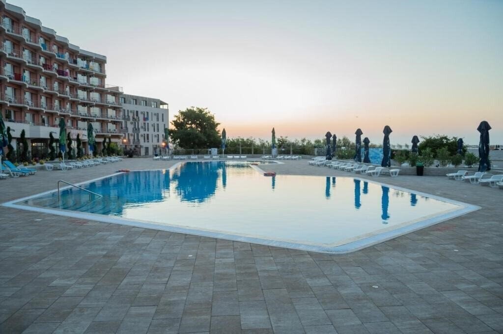 Территория Amiral 4*