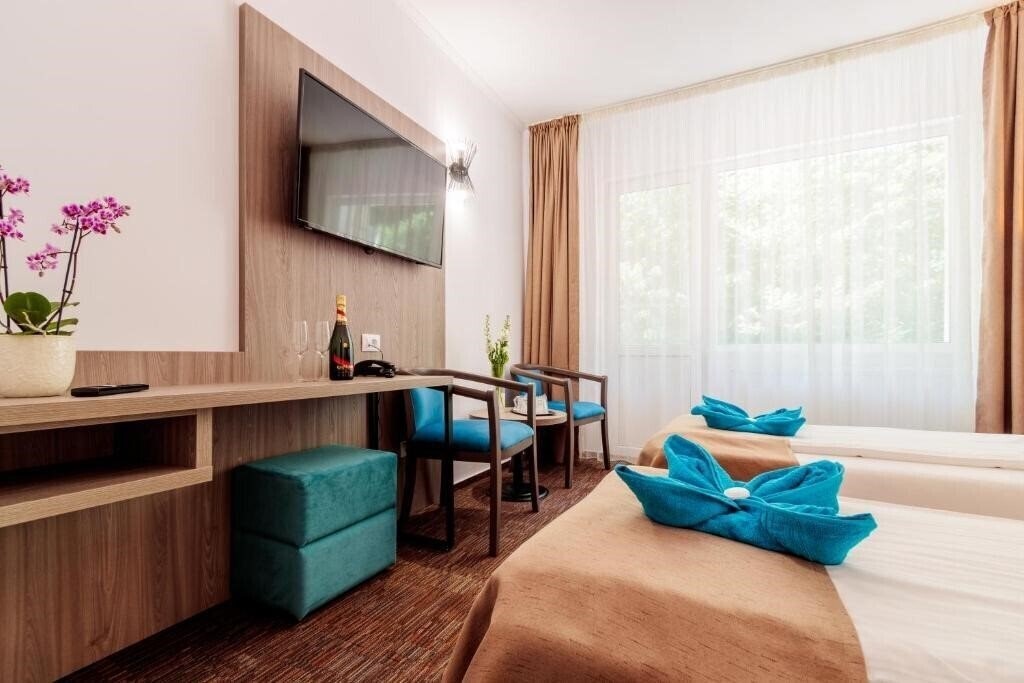 Изображение Orizont 4*