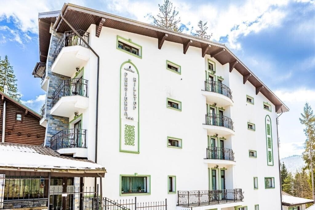 Панорама Pensiunea Hilltop 3*