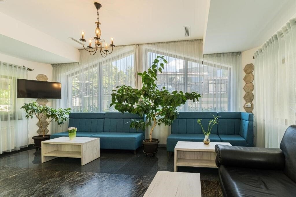 Картинка Pensiunea Hilltop 3*