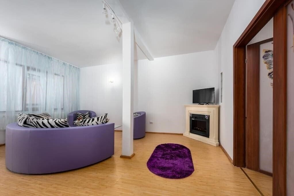 Фотография Central Apartament Predeal NR 6 2*