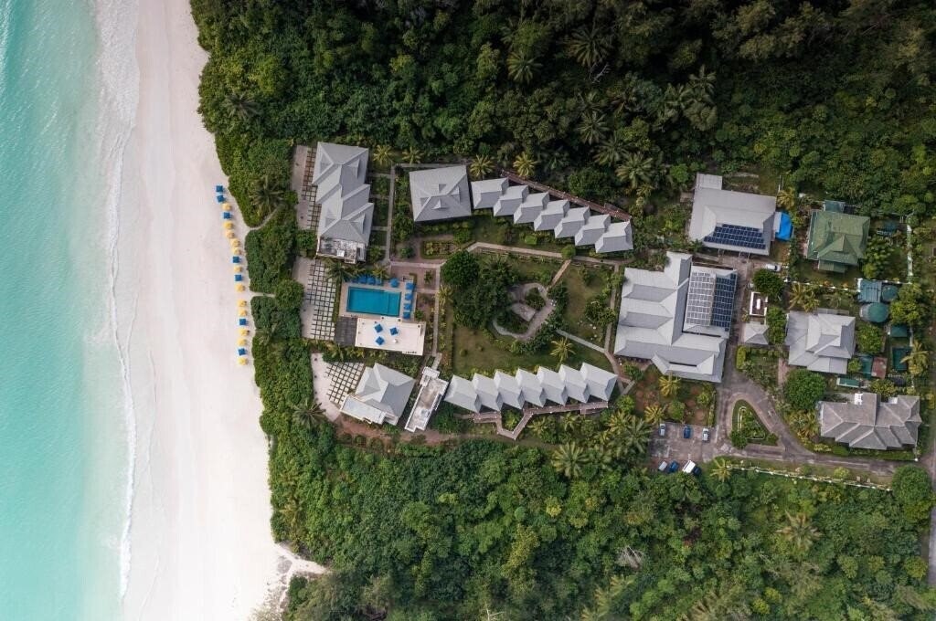 Вид Acajou Beach Resort 3*