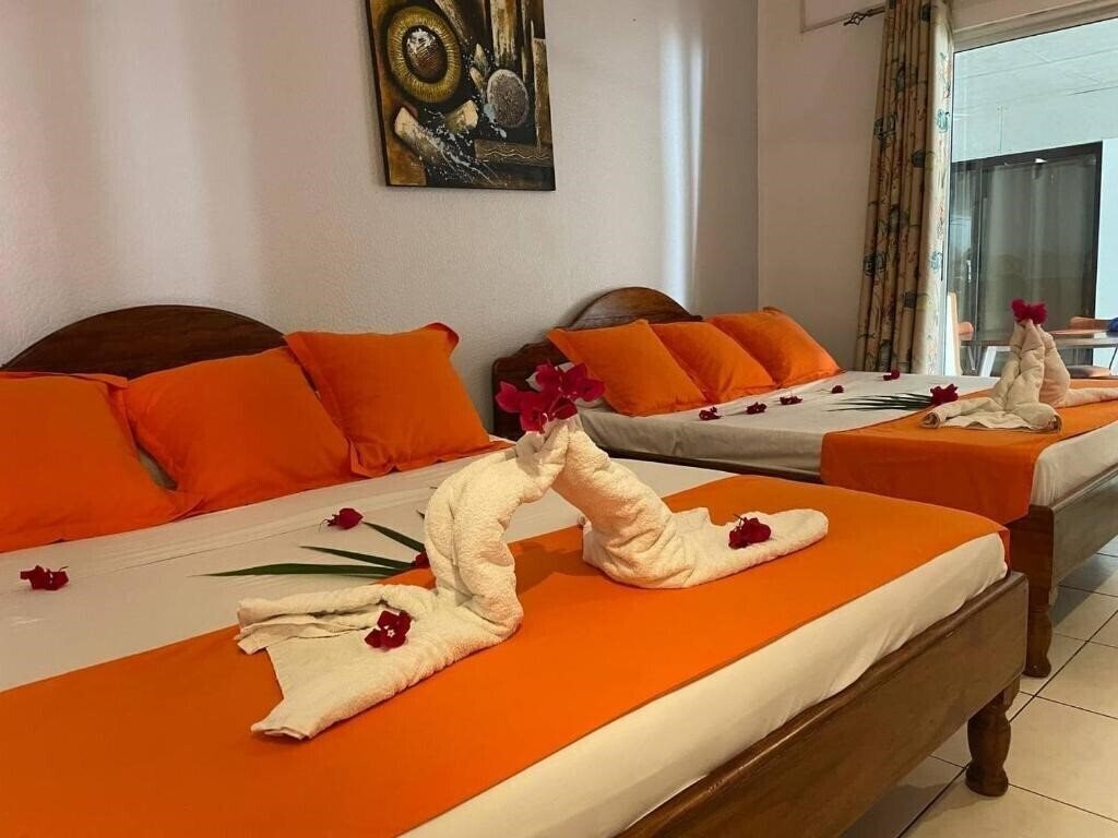 Панорама Villa Authentiqe 4*