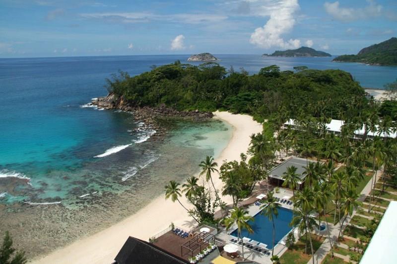 Отель Avani Seychelles Barbarons Resort & SPA 4*