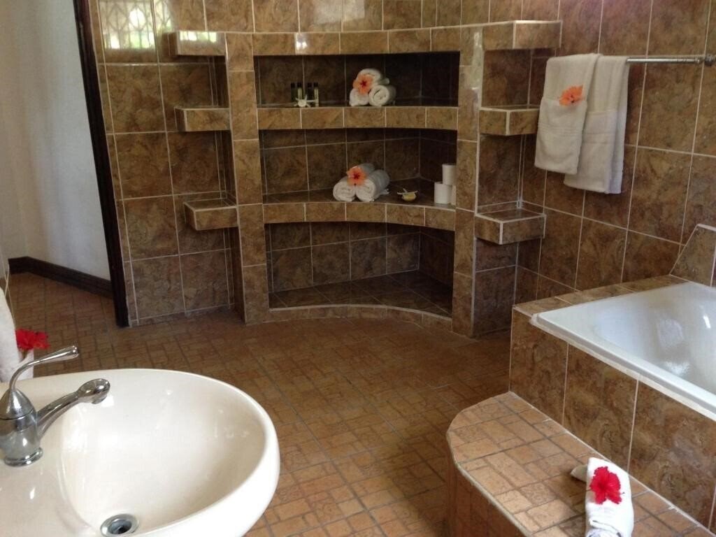 Апартаменты Lazare Picault 2*