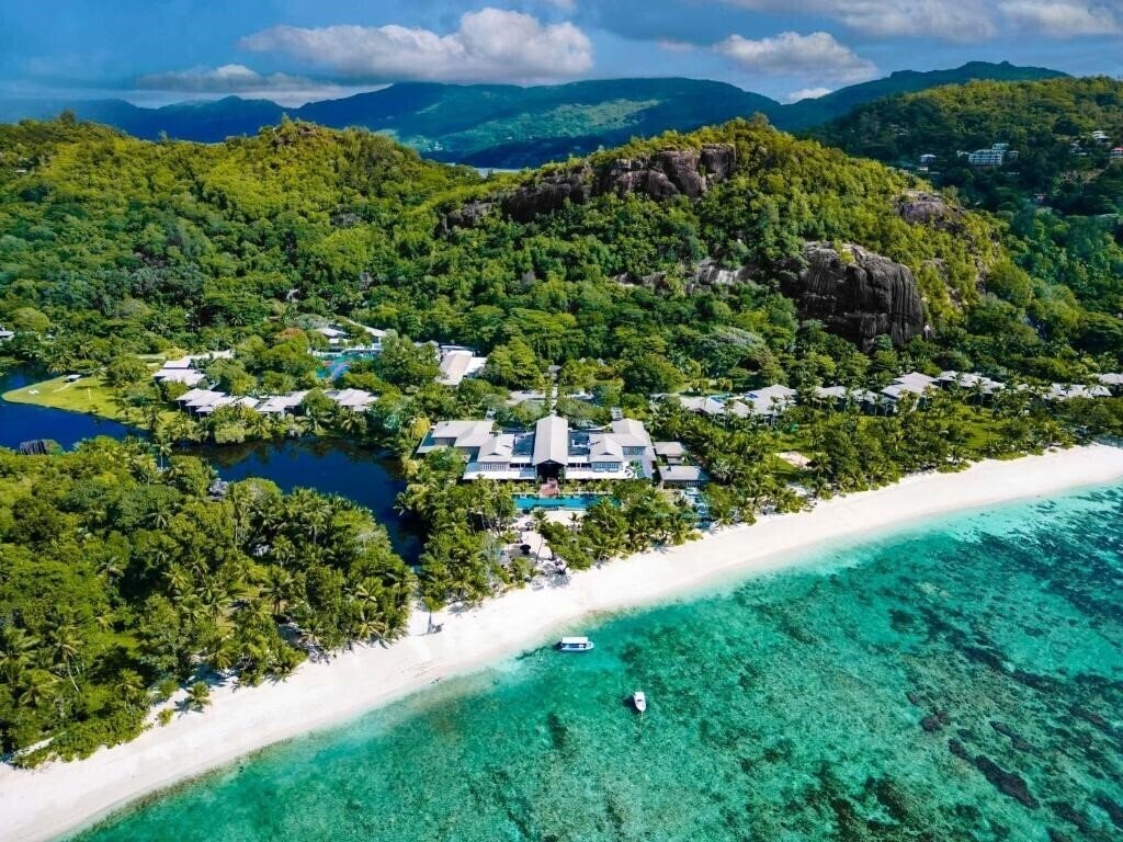 Панорама Kempinski Seychelles Resort 5*