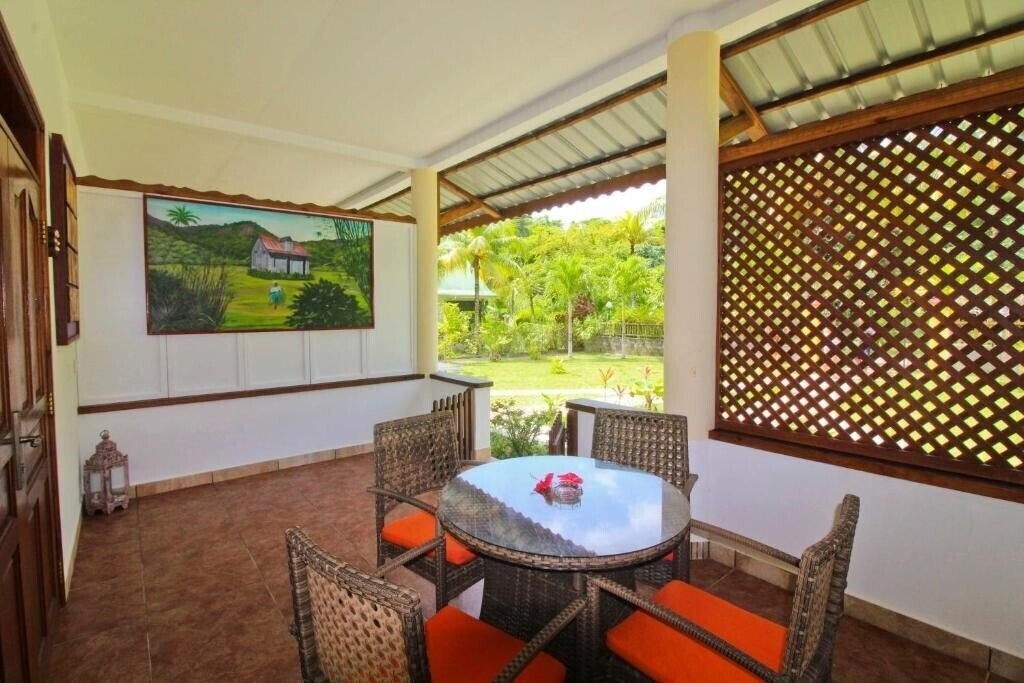 Апартаменти Takamaka Green Village 2*