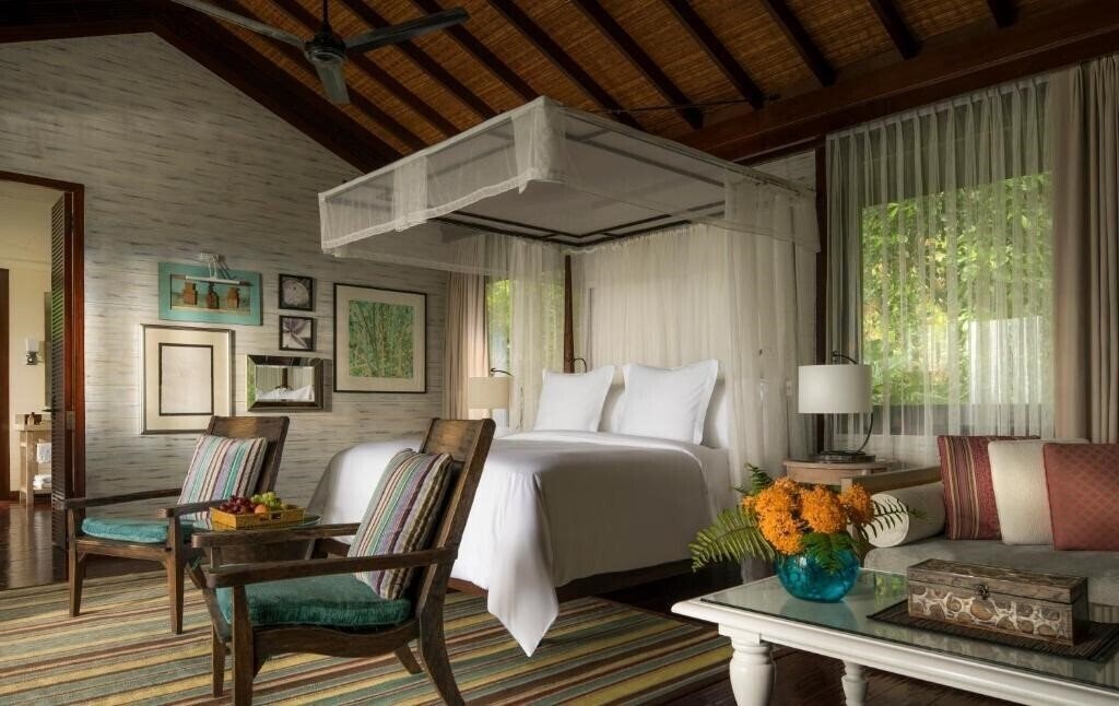 Фотография Four Seasons Resort Seychelles 5*