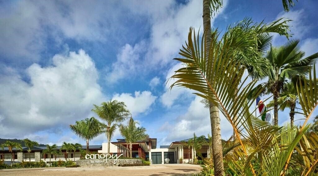 Вид Canopy By Hilton Seychelles 4*