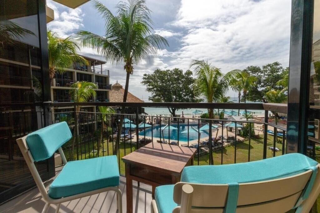 Изображение Savoy Hotel Coral Strand Seychelles 4*