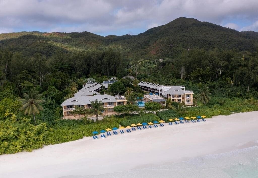 Панорама Acajou 4*