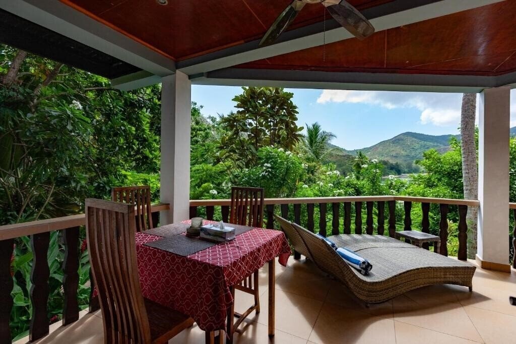 Картинка Sea View Lodge 3*