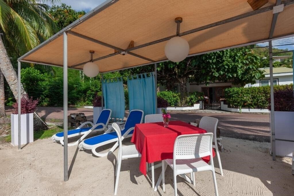 Территория Sea View Lodge 3*