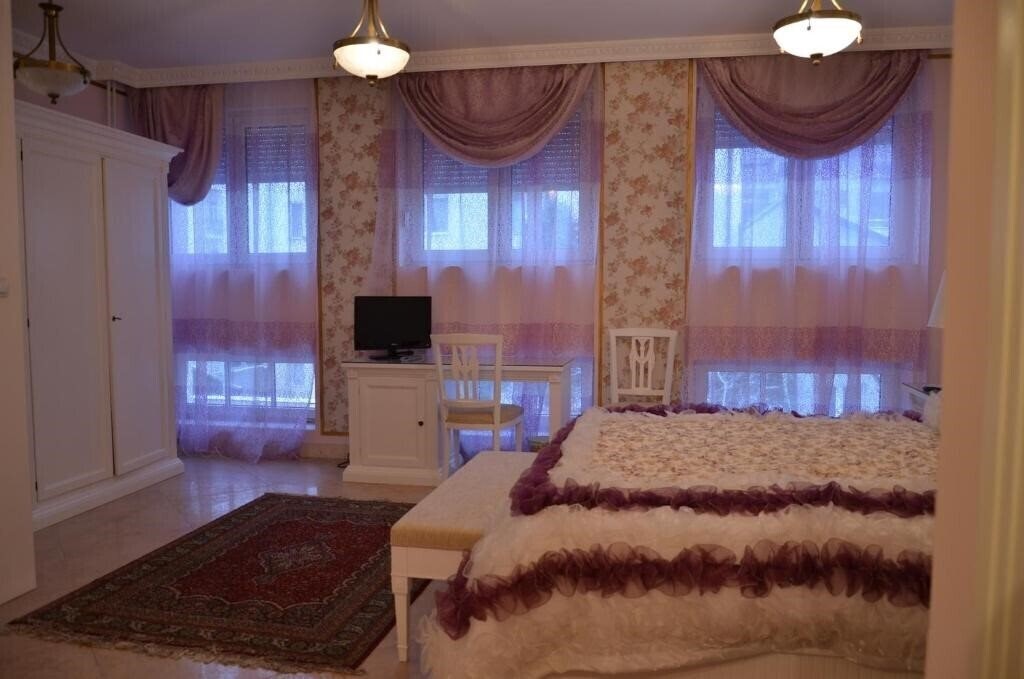 Апартаменты Helvetia 4*