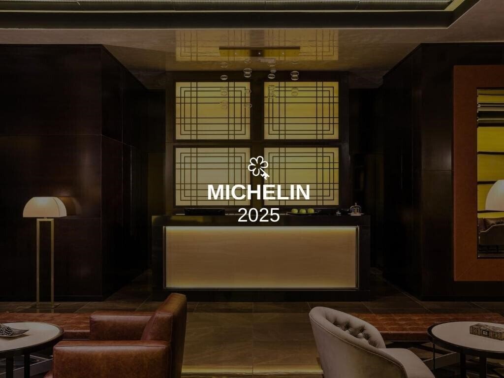 Готель Saint Ten 5*