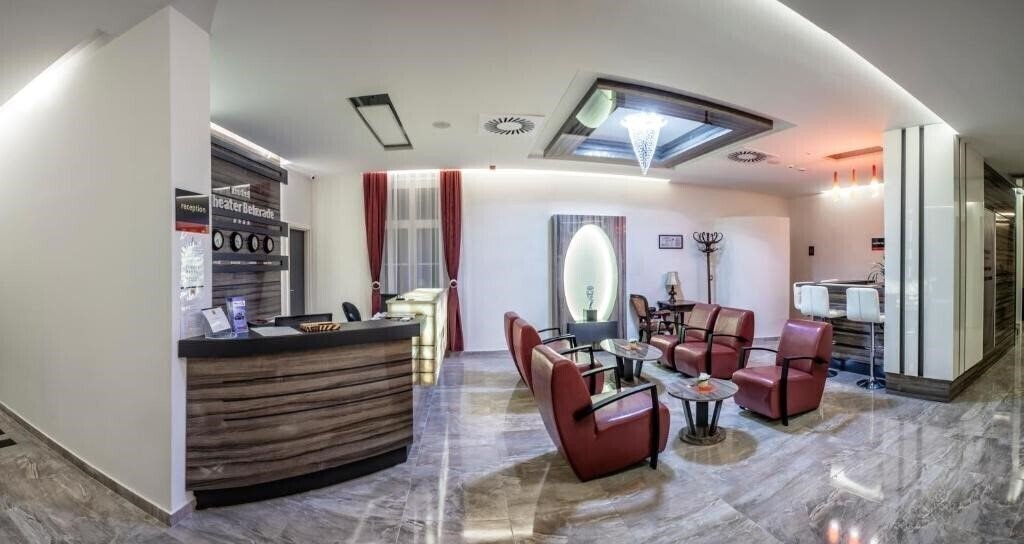 Территория Theatre 4*