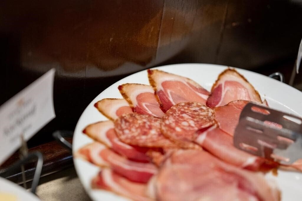 Картинка Prag 3*