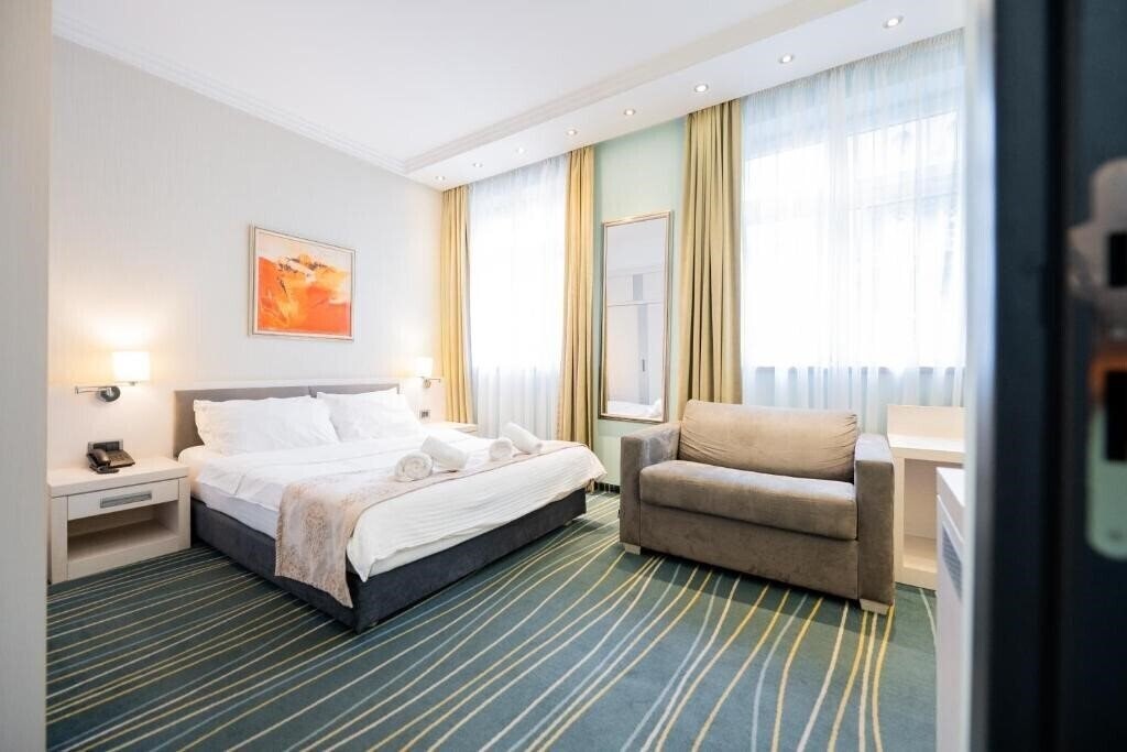 Апартаменти Prag 3*