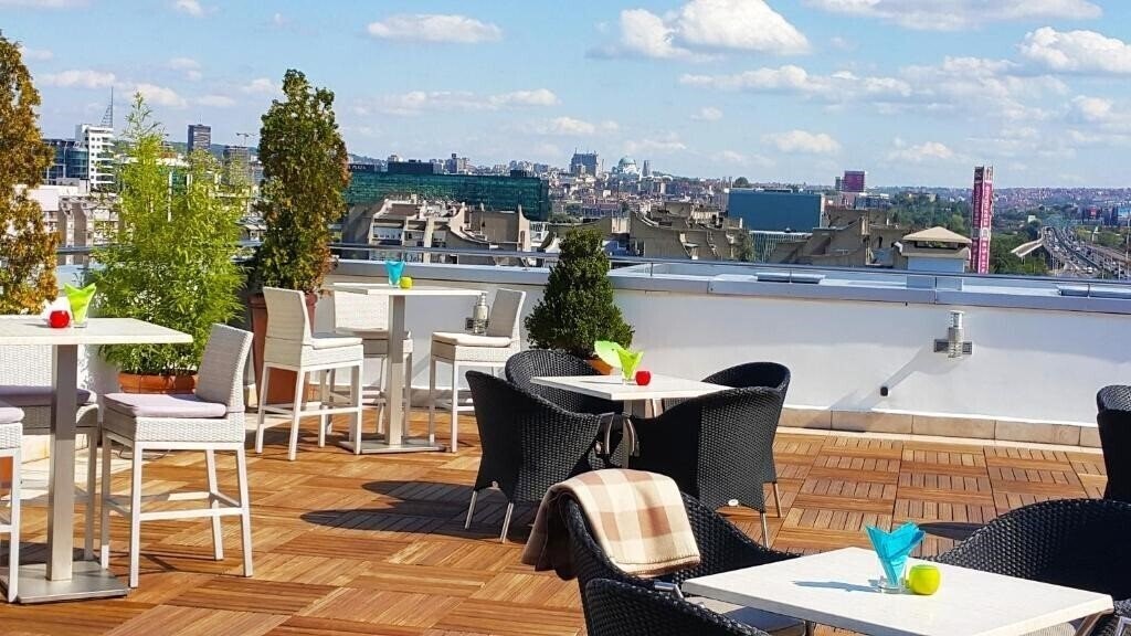 Фотографія In Hotel 4*