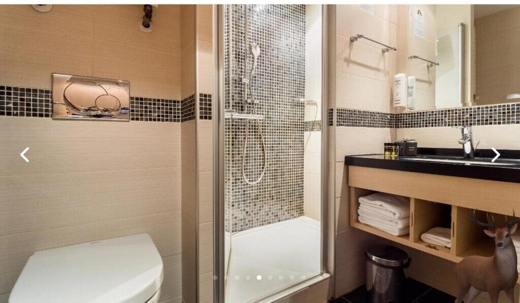 Картинка Angella 4*