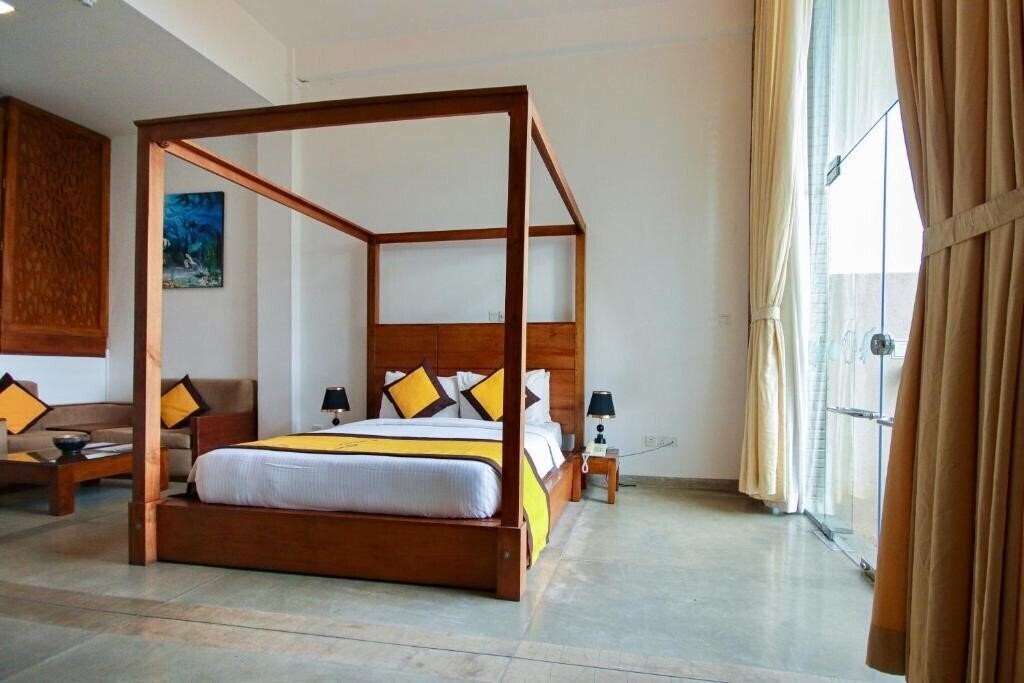 Вид Garton's Cape 4*