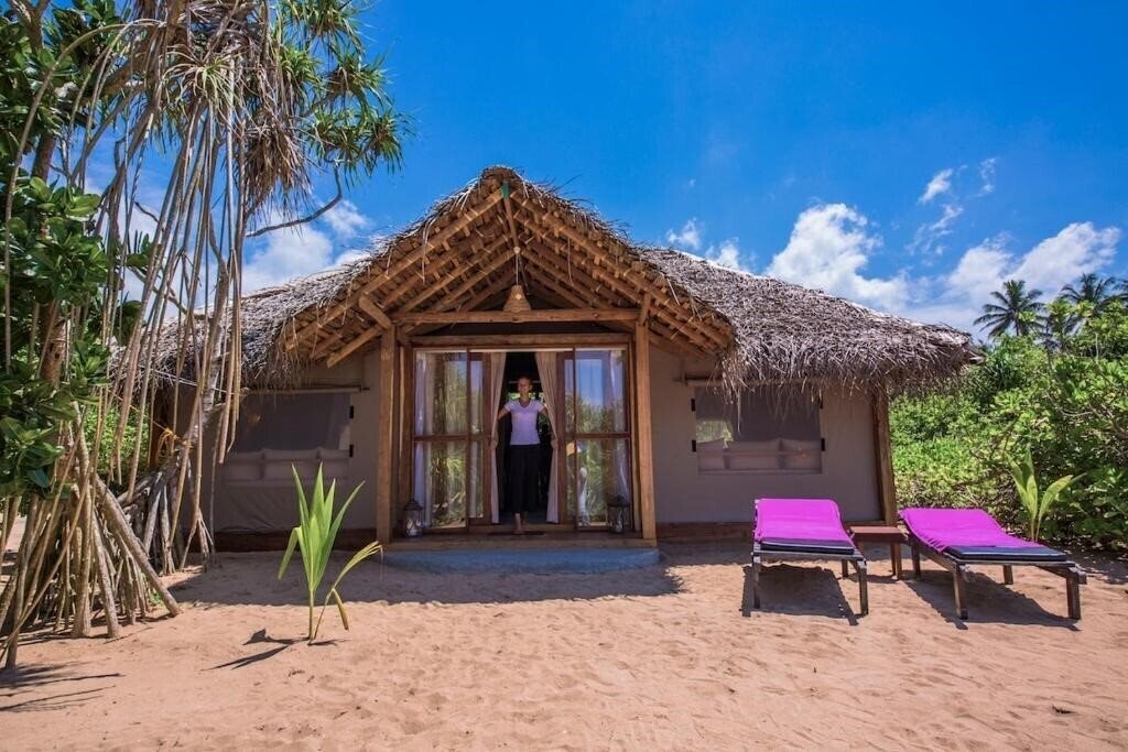 Вид Jungle Beach Camp Bungalows 3*