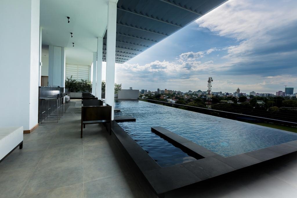 Вид Me Colombo 4*