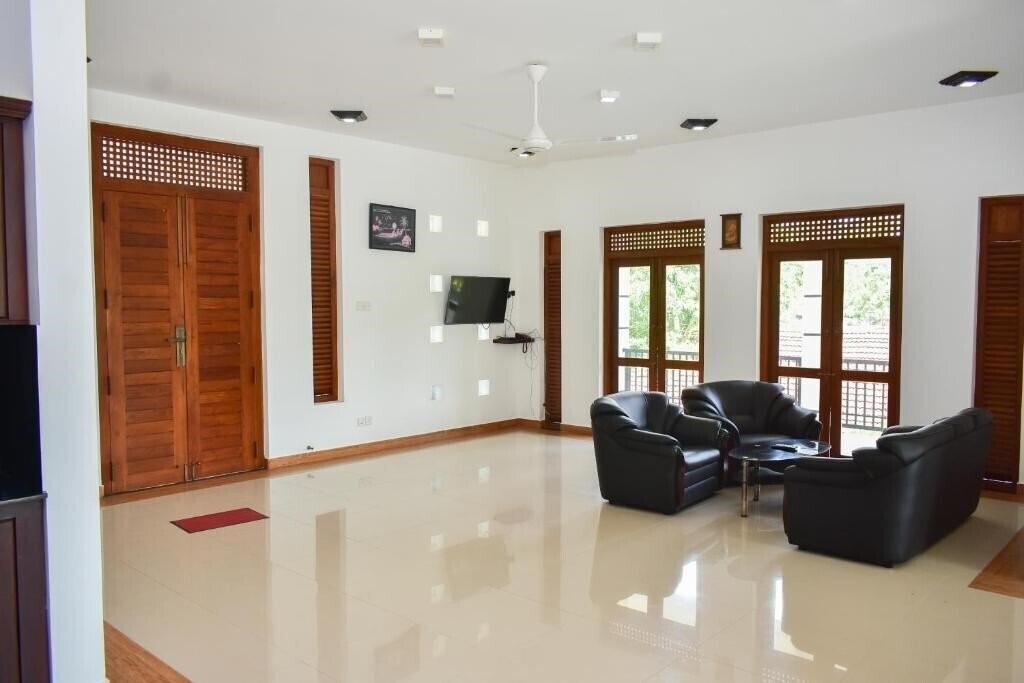 Вид Minuri Villa 4*