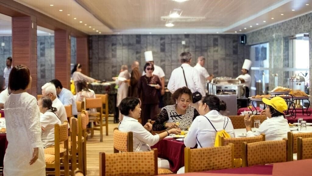 Територія Miridiya Lake Resort 3*