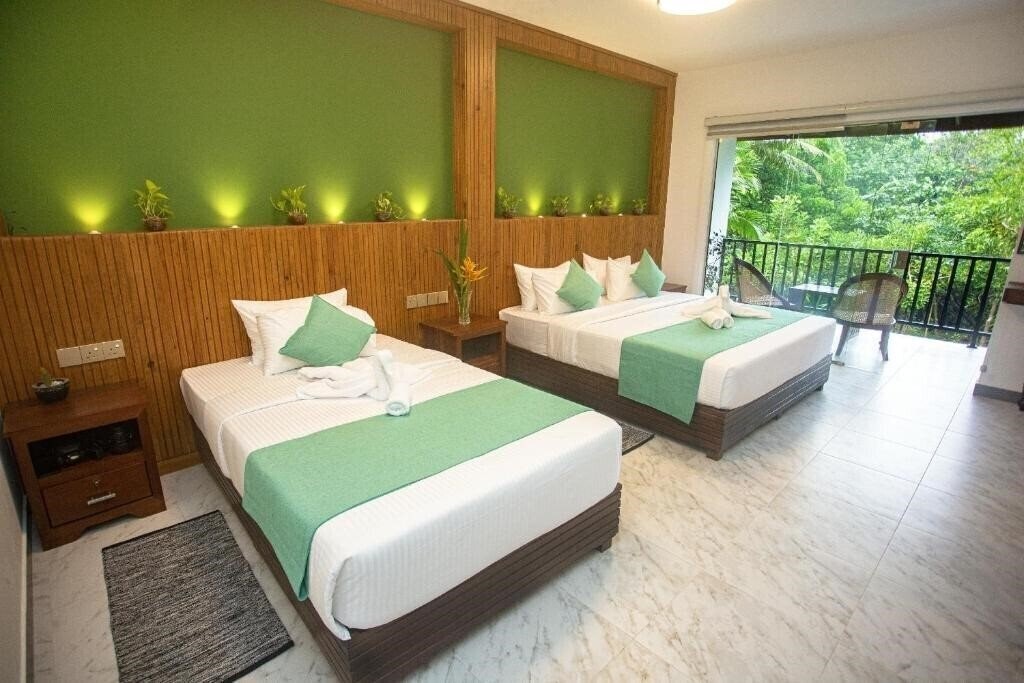 Панорама Aaradhya Madu Ganga 4*