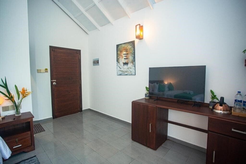 Изображение Aaradhya Madu Ganga 4*