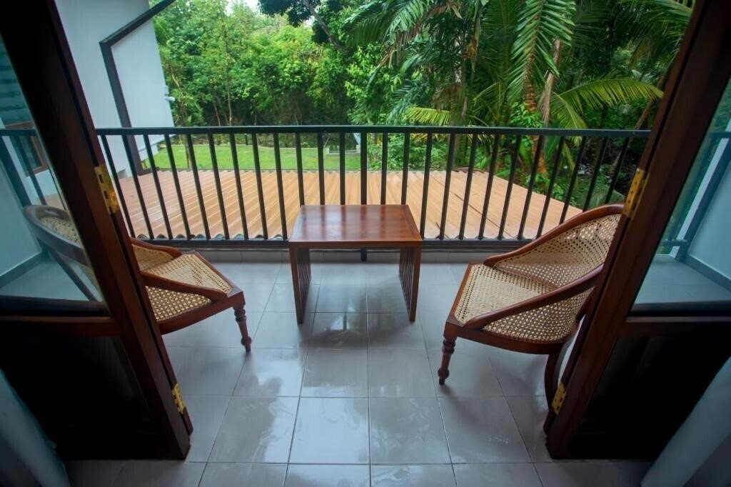 Картинка Aaradhya Madu Ganga 4*