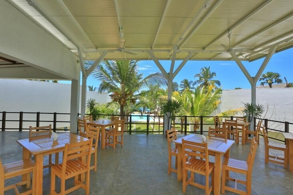 Апартаменти Arugambay Roccos 4*