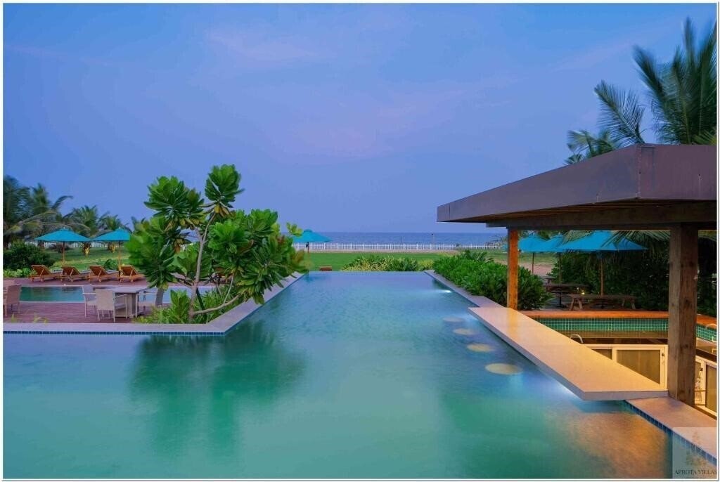 Апартаменти Aprota Villas Arugambay 5*