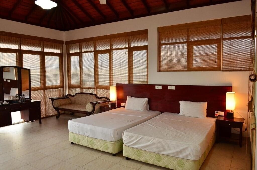 Территория Marina Bentota 3*