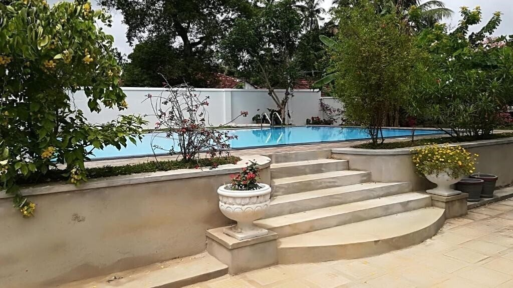 Панорама Siroma Villa 3*