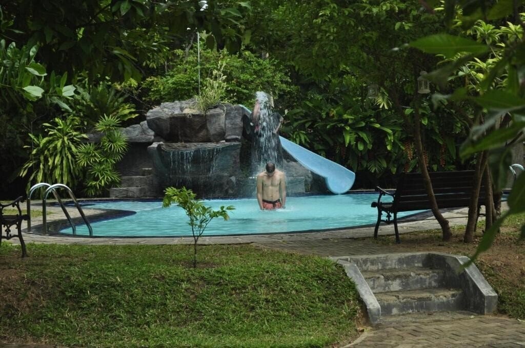 Отель Villa 80 вилла