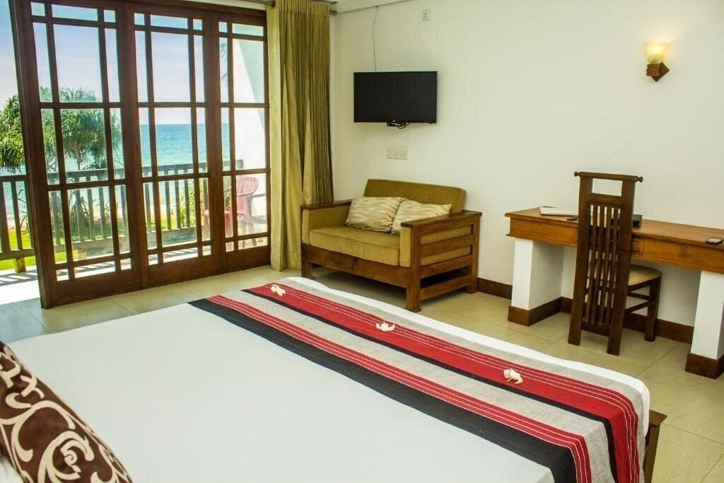 Вид Serendib Beach Hotel 3*