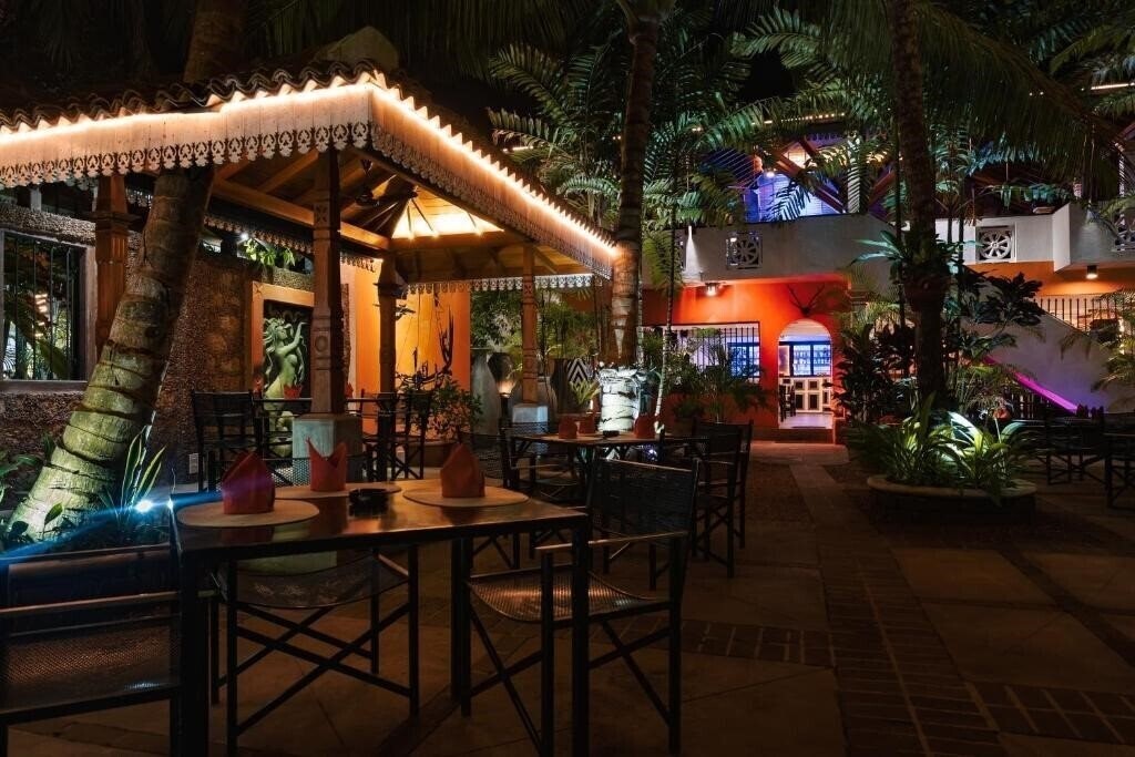 Панорама Amal Beach Hotel 3*