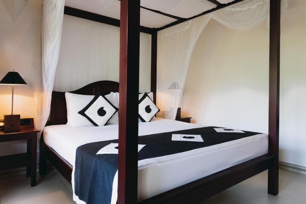 Панорама Amal Beach Hotel 3*