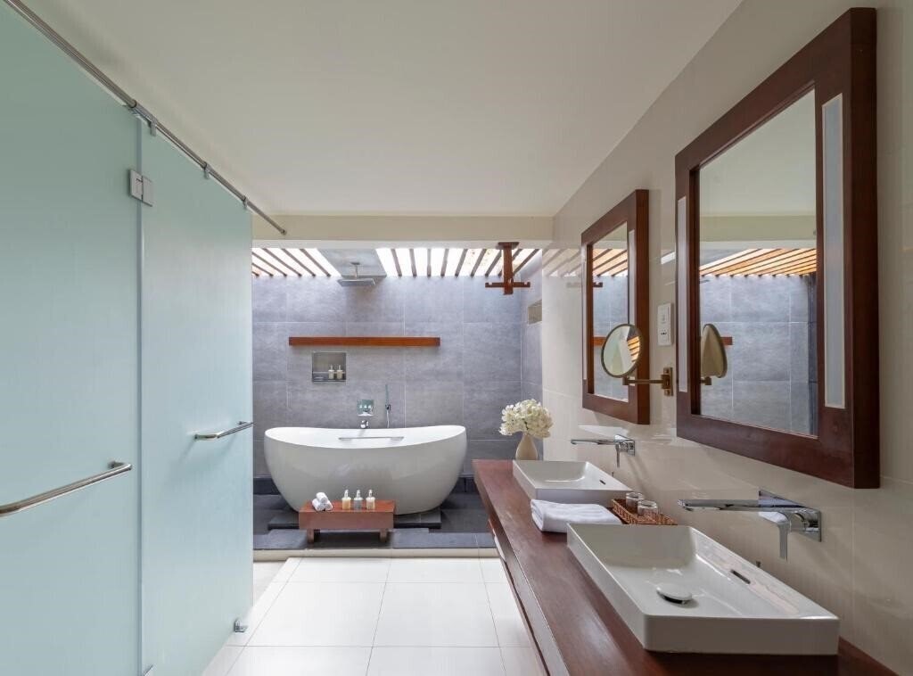 Апартаменты Saman Villas 5*
