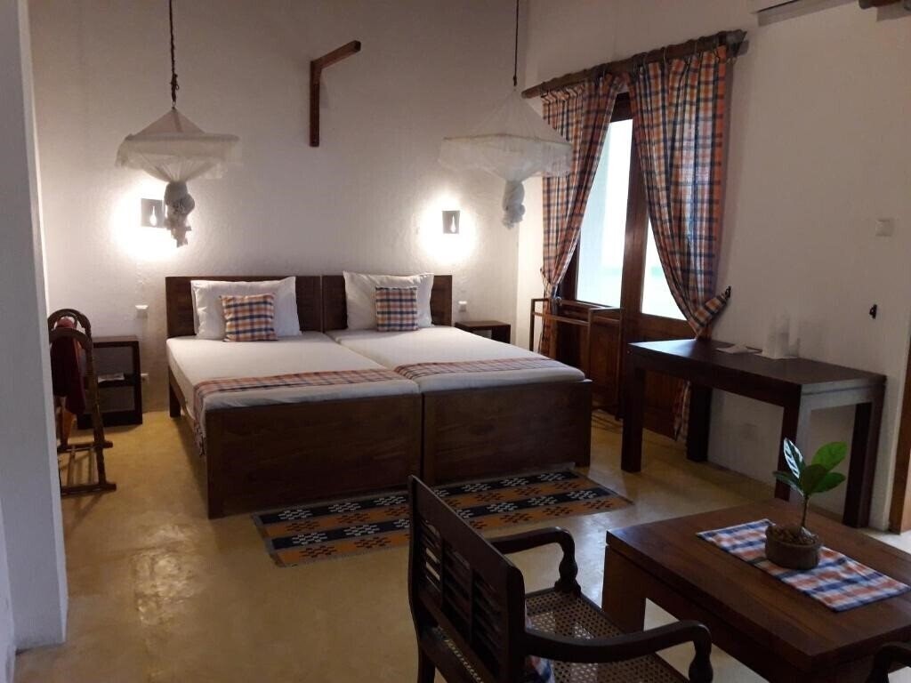 Территория Muthumuni Beach Resort. 3*