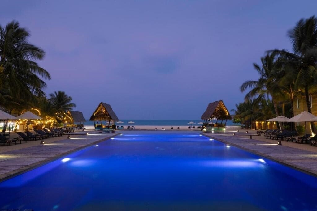 Вид Maalu Maalu Resort & Spa 5*
