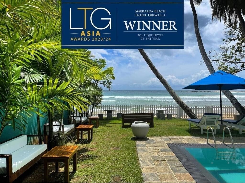 Готель Smeralda Beach Hotel 4*