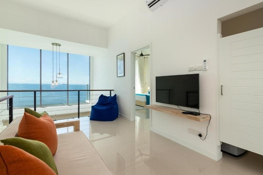 Панорама Oceanfront Condominiums Galle Apartments апартаменты