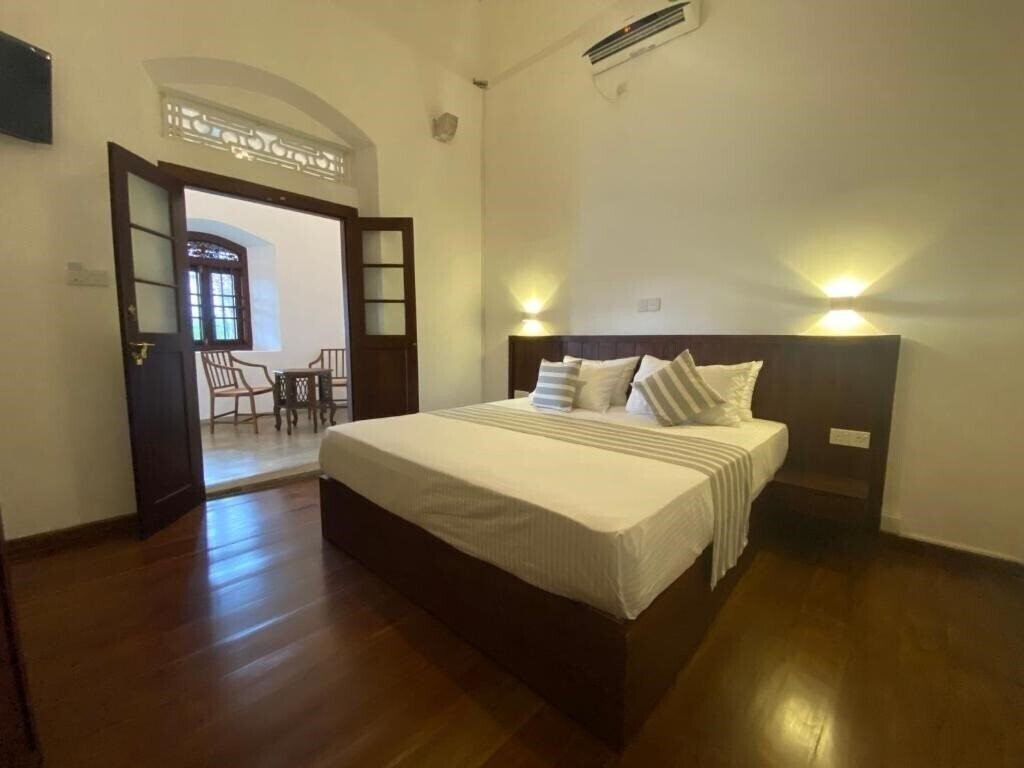 Картинка Arches Fort 2*