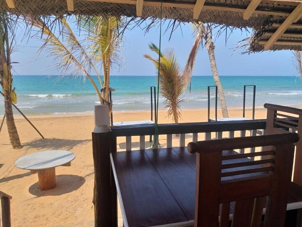 Апартаменти Janus Paradise Rest Guest House 1*