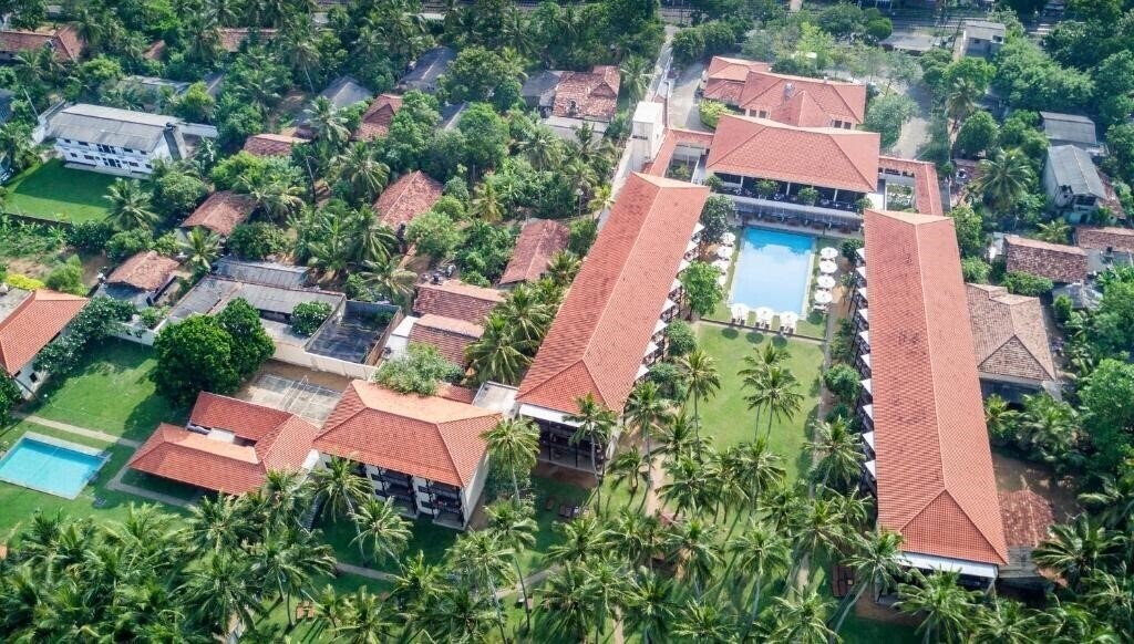 Панорама Mermaid Hotel & Club Kalutara 3*