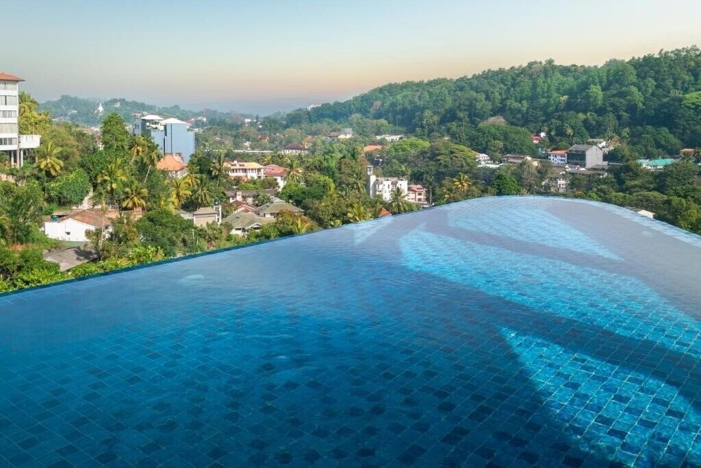 Територія Grand Serendib Hotel 5*