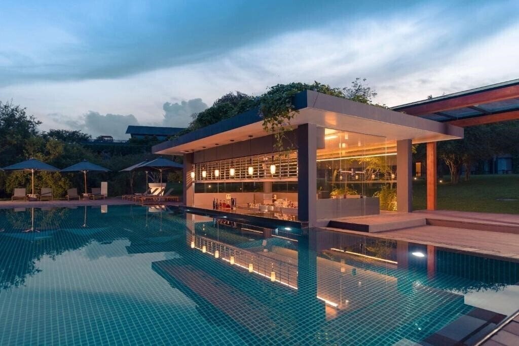 Изображение Doubletree By Hilton Weerawila Rajawarna Resort 5*